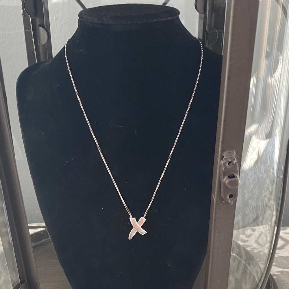Tiffany & Co. Paloma Picasso Graffiti X Sterling Silver Pendant Necklace